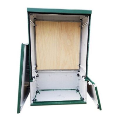 GRP Cabinet 530 x 910 x 320 Green