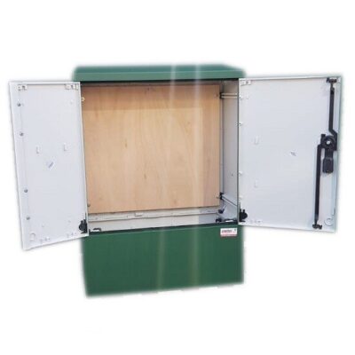 GRP Cabinet 660 x 910 x 320 Green
