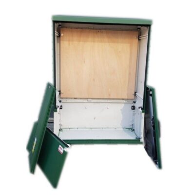 GRP Cabinet 660 x 910 x 320 Green